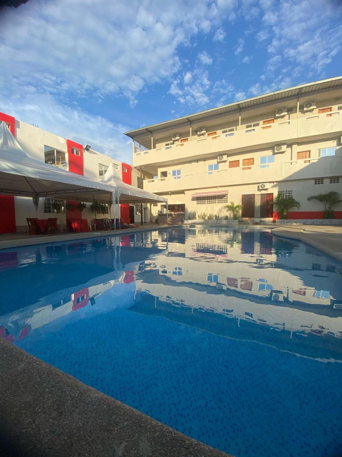 Hotel Pikeiro Blue Manta Exteriér fotografie
