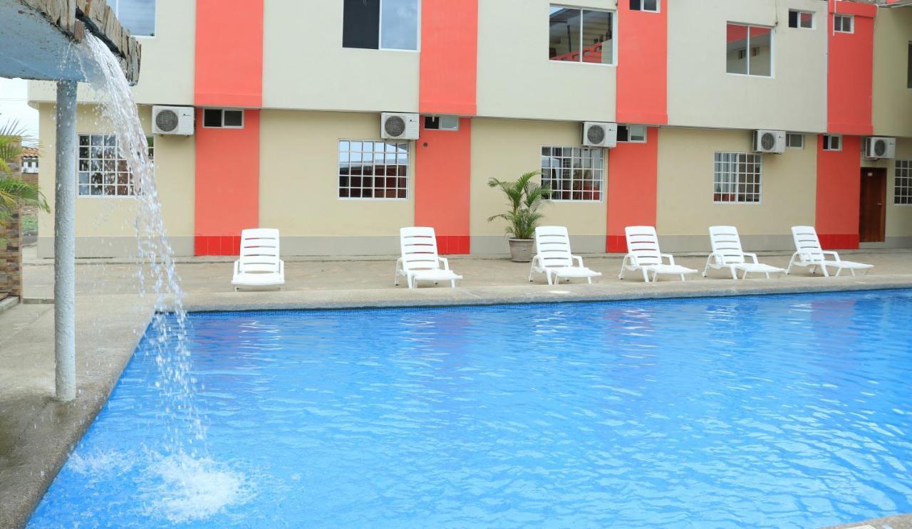 Hotel Pikeiro Blue Manta Exteriér fotografie